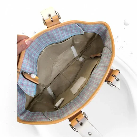 Vintage COACH Soho pastel blue plaid tote with vachetta leather & wristlet - Picture 12 of 15